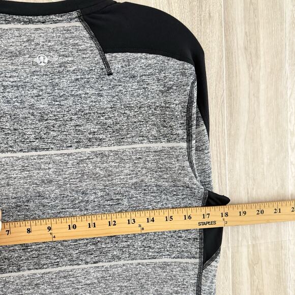 Lululemon Velocity Long Sleeve Shirt Mens Small Gray Striped Color Block Thumb - Picture 11 of 13
